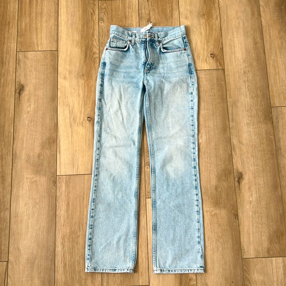 medium-rise straight-fit